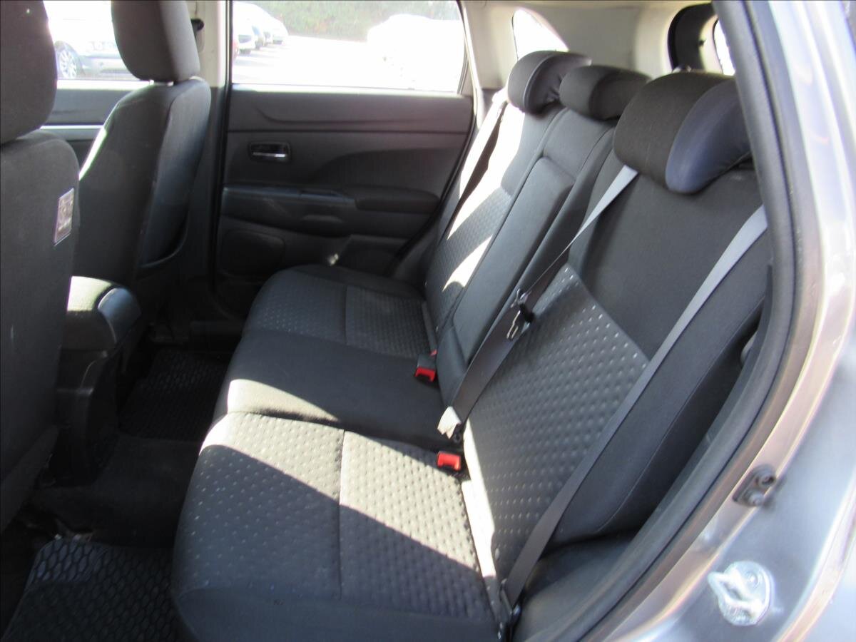 Mitsubishi ASX SUV / Terénní 1,8 l 110 kw