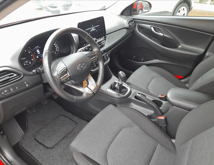 Hyundai i30 Kombi 998,0 88 kw