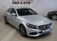 Mercedes-Benz Třídy C Sedan / Limuzína 2,1 l 125 kw