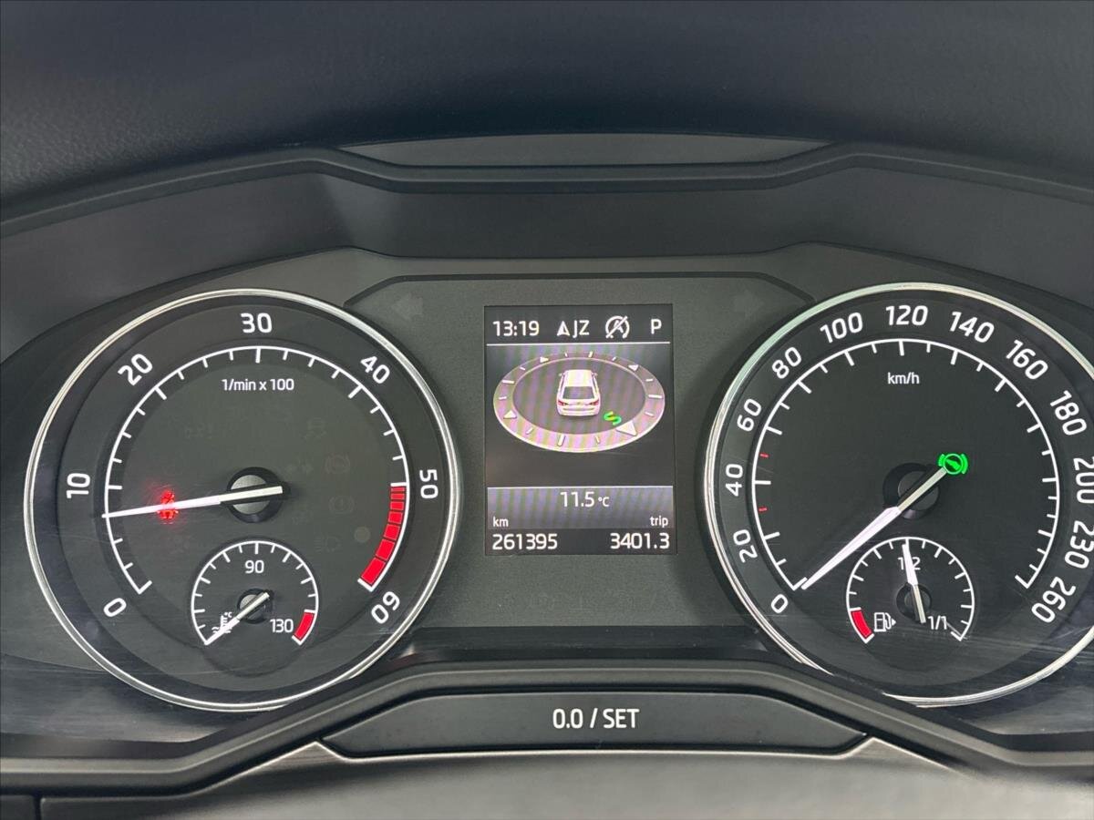 Škoda Superb Kombi 2,0 l 110 kw