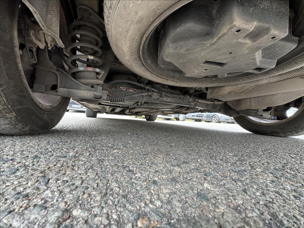 Peugeot 5008 Kombi 2,0 l 110 kw