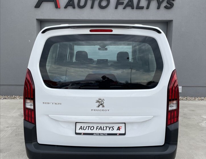 Peugeot Rifter Sedan / Limuzína 1,5 l 75 kw