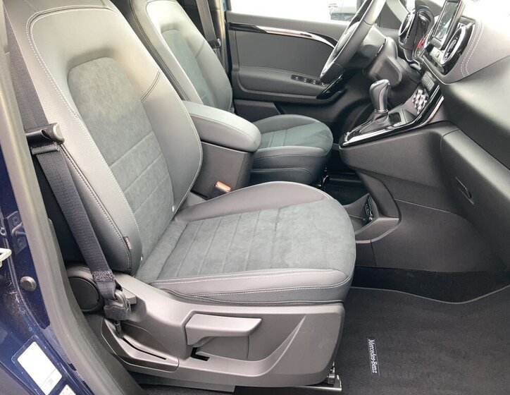 Mercedes-Benz Ostatní 6