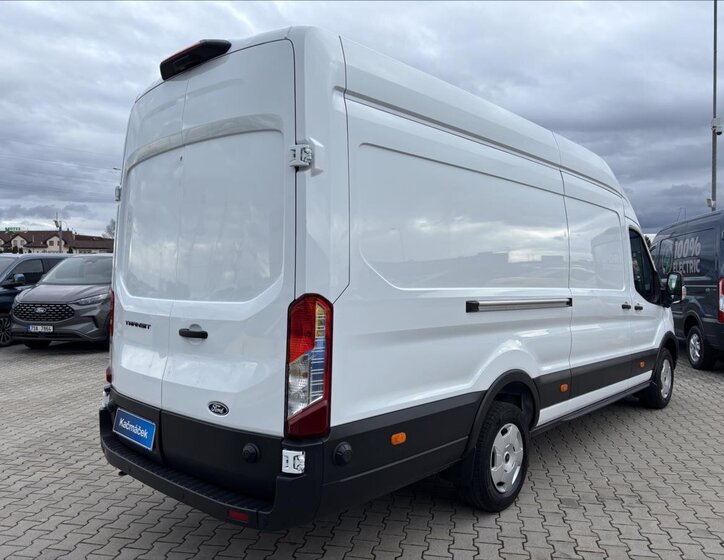 Ford Transit Skříň 2,0 l 96 kw