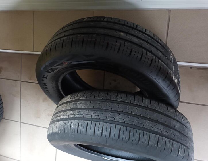 Hyundai i10 Hatchback 998,0 49 kw