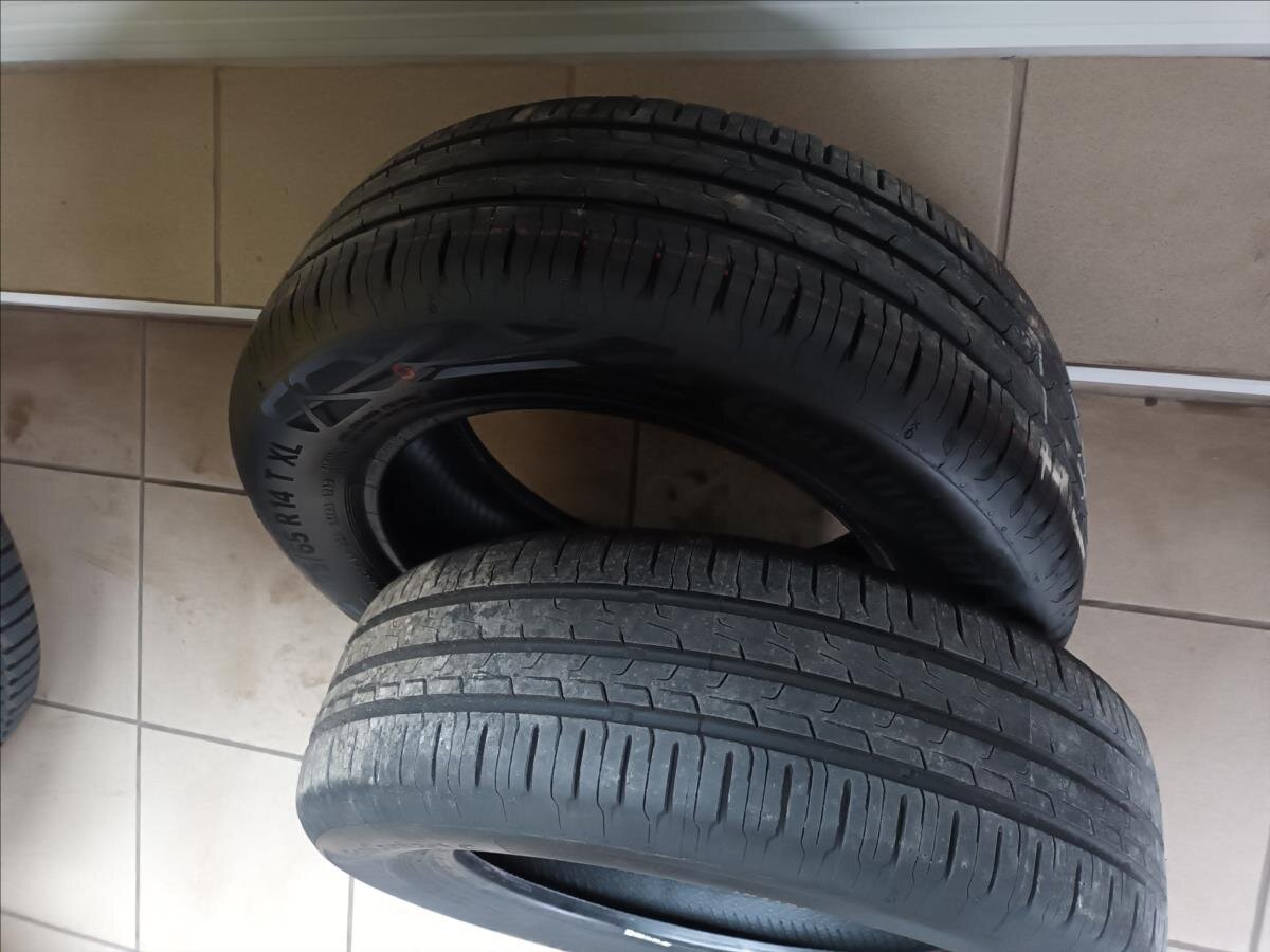 Hyundai i10 Hatchback 998,0 49 kw