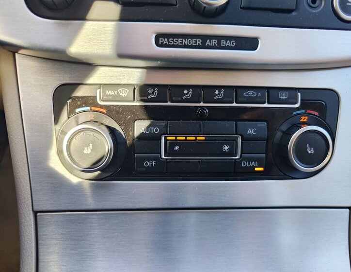 Volkswagen Passat Kombi 2,0 l 103 kw