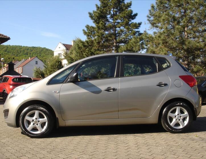 KIA Venga 5