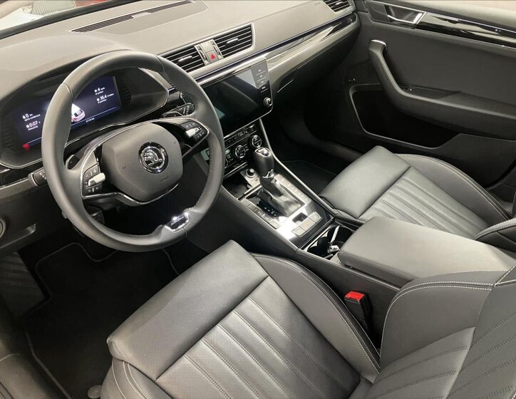 Škoda Superb Kombi 2,0 l 147 kw