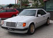 Mercedes-Benz 200 3