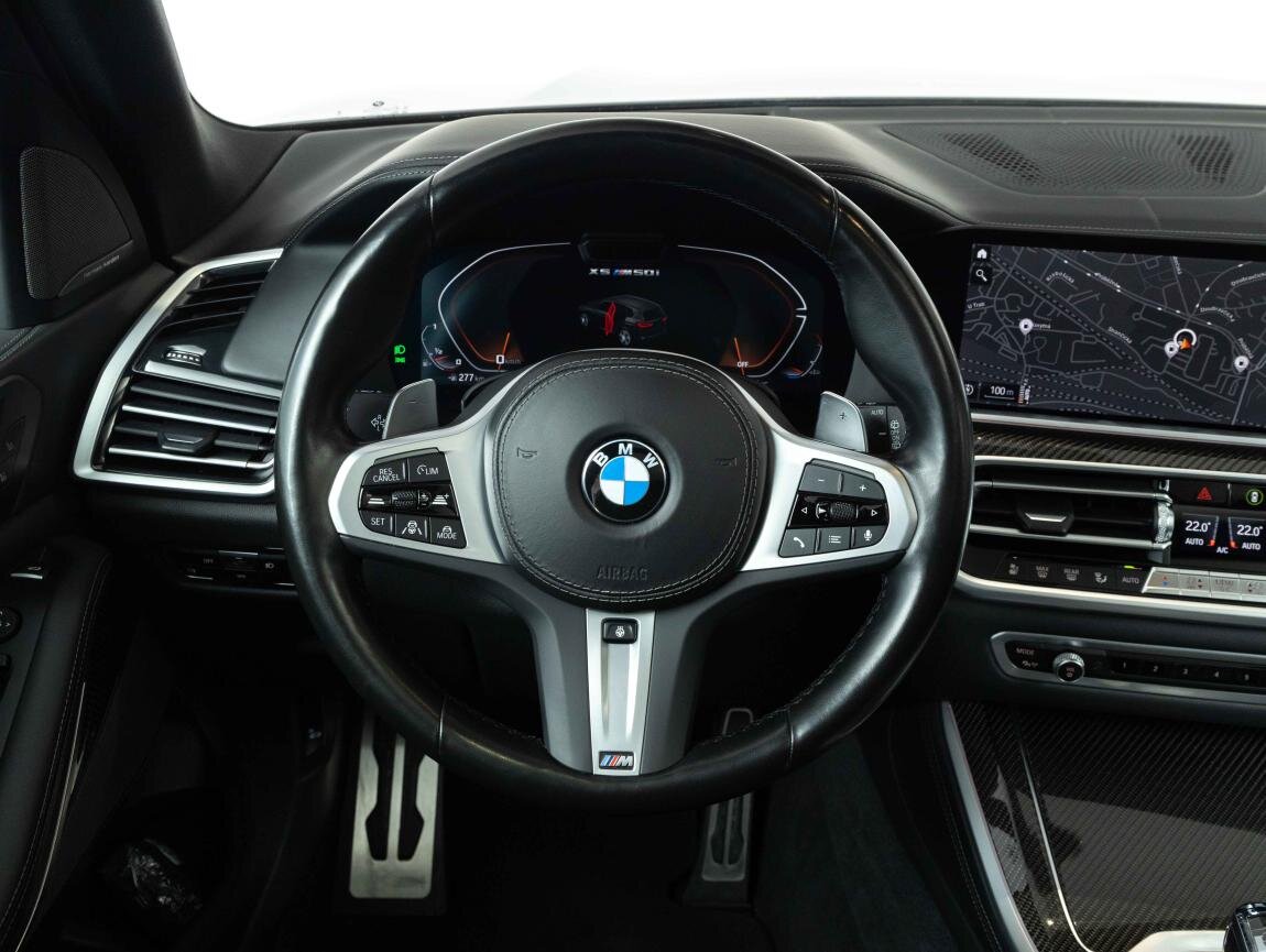 BMW X5 SUV / Terénní 4,4 l 390 kw