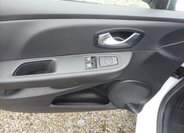 Renault Clio Hatchback 898,0 56 kw