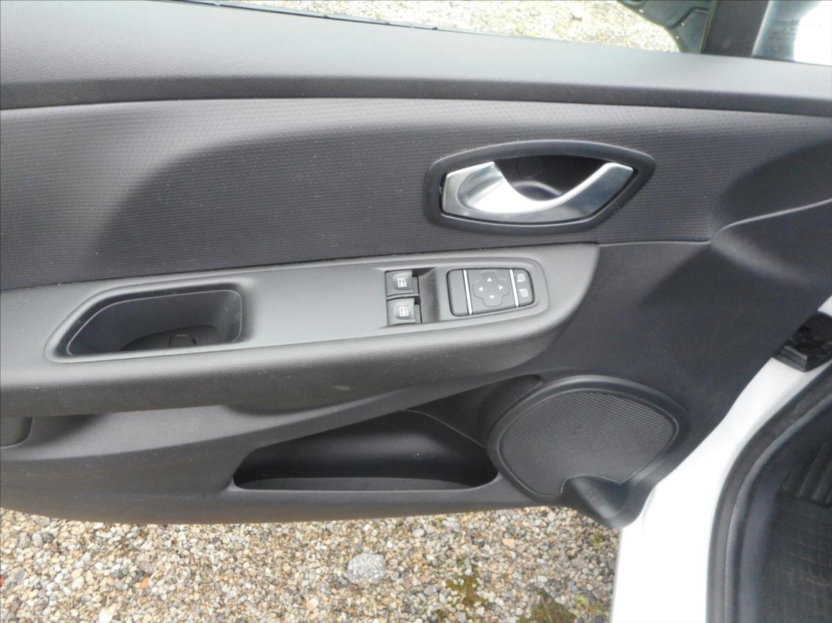 Renault Clio Hatchback 898,0 56 kw