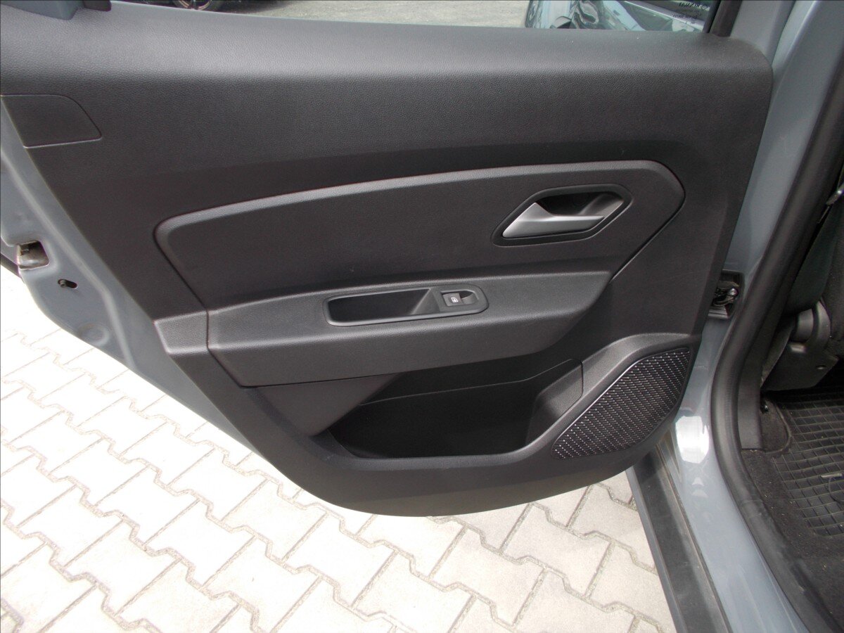 Dacia Duster SUV / Terénní 1,3 l 96 kw