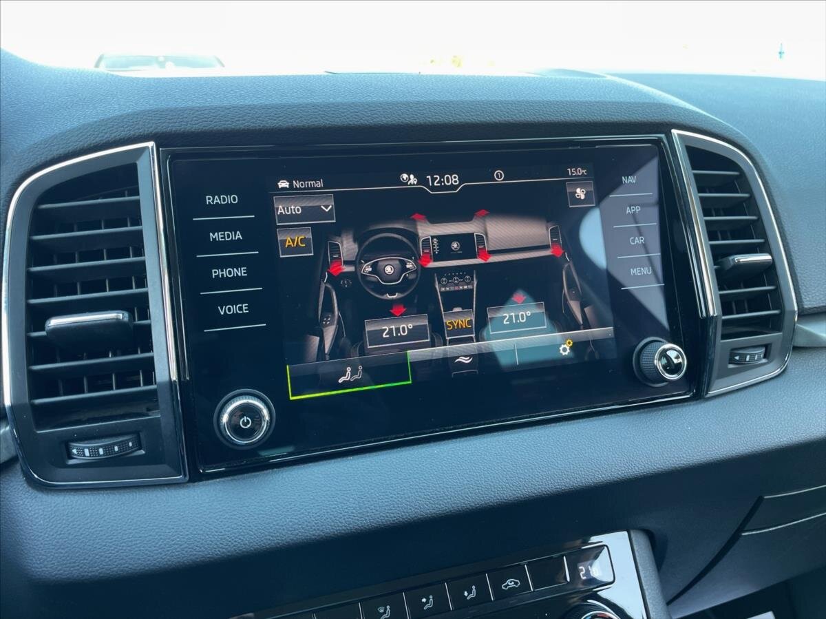 Škoda Karoq SUV / Terénní 2,0 l 110 kw