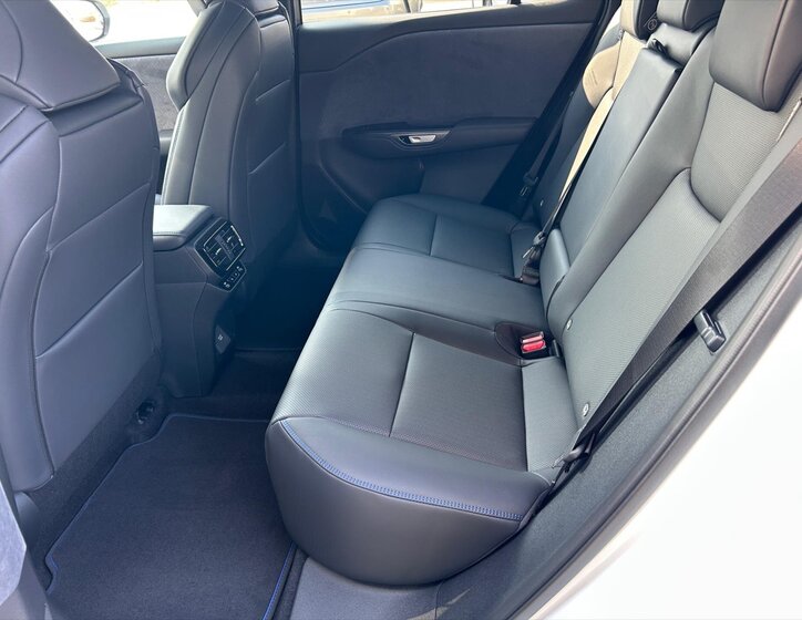 Lexus Ostatní SUV / Terénní 0,0 300 kw