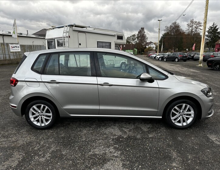 Volkswagen Golf Sportsvan 7