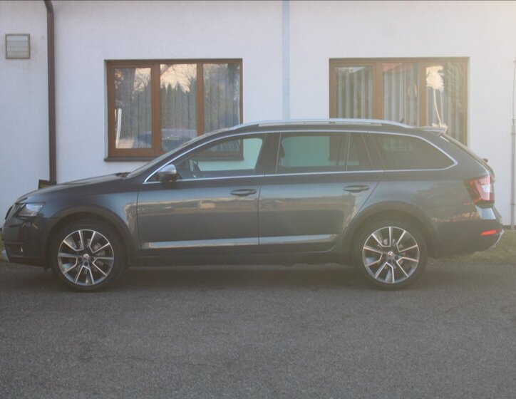 Škoda Octavia Kombi 2,0 l 140 kw