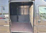 Peugeot Boxer Skříň 2,2 l 132 kw