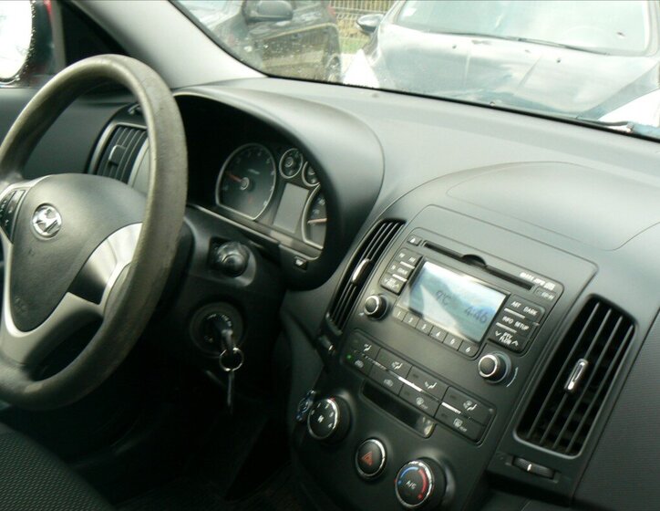 Hyundai i30 Kombi 1,6 l 92 kw