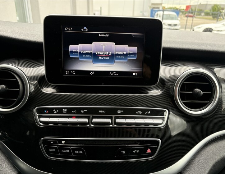 Mercedes-Benz Třídy V 17