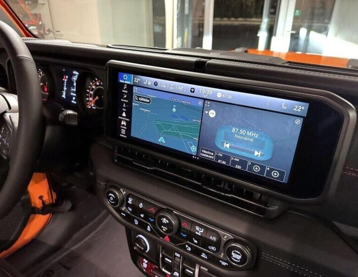 Jeep Wrangler Ostatní 2,0 l 200 kw