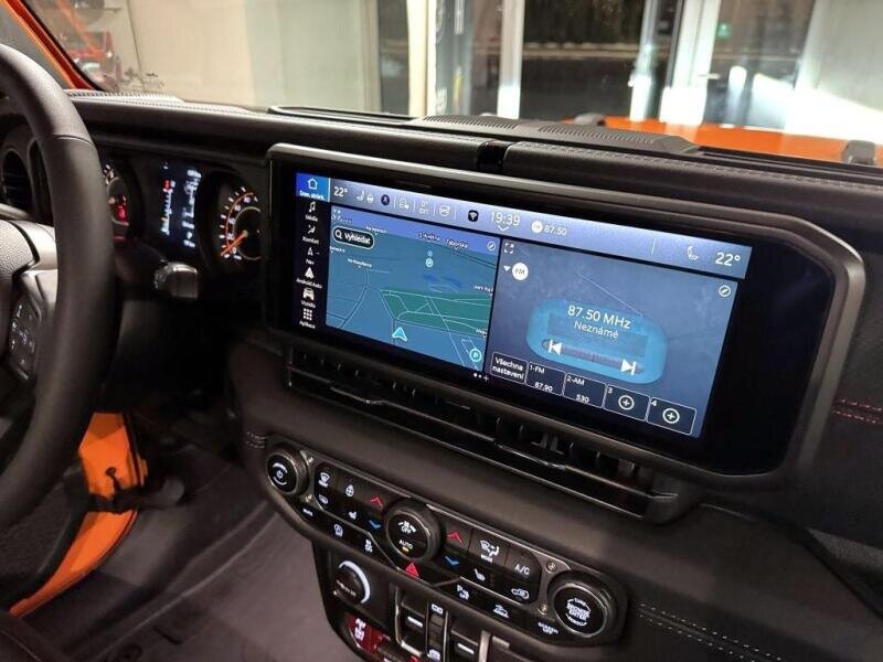 Jeep Wrangler Ostatní 2,0 l 200 kw