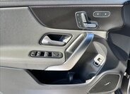 Mercedes-Benz CLA Kupé 2,0 l 310 kw