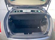 Lancia Delta Hatchback 1,6 l 88 kw