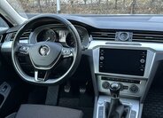Volkswagen Passat Kombi 1,4 l 110 kw