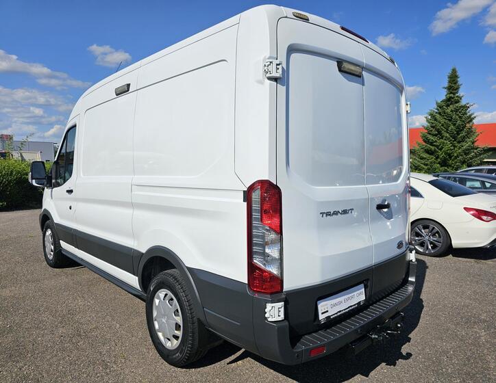 Ford Transit 7