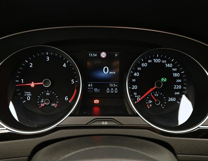 Volkswagen Passat Kombi 2,0 l 110 kw