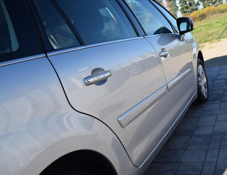 Citroën C4 Picasso Kombi 1,6 l 88 kw