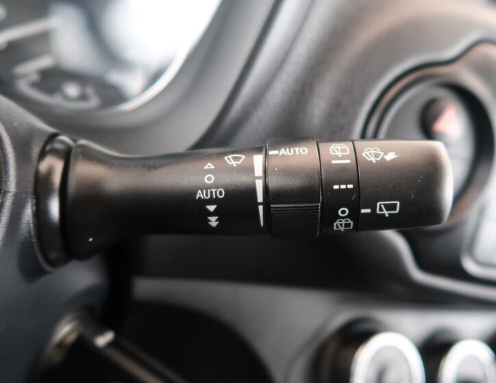 Toyota Yaris Hatchback 1,5 l 82 kw