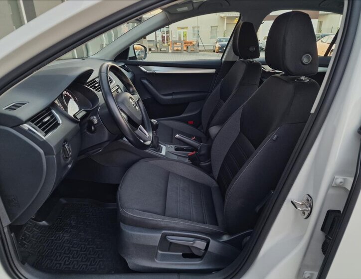 Škoda Octavia Liftback 2,0 l 110 kw