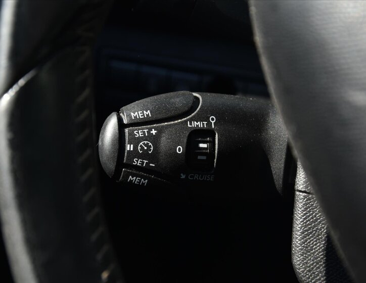 Peugeot 308 Kombi 1,5 l 96 kw