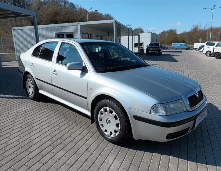 Škoda Octavia Liftback 1,9 l 81 kw