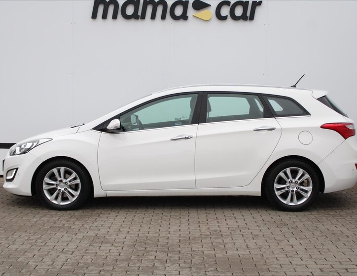Hyundai i30 Kombi 1,6 l 81 kw
