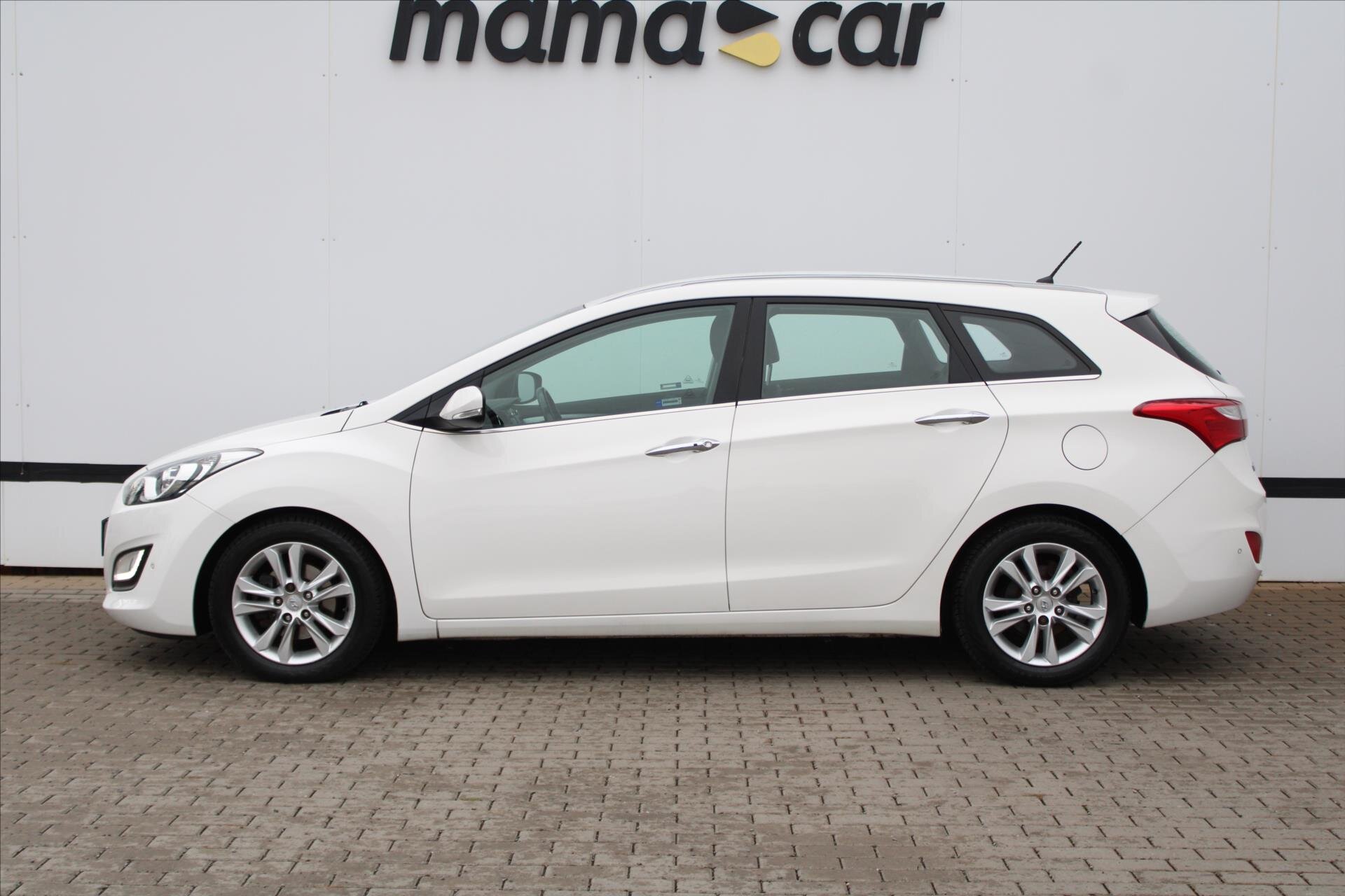 Hyundai i30 Kombi 1,6 l 81 kw