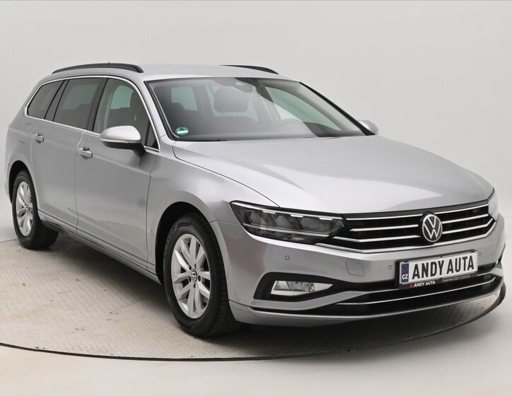 Volkswagen Passat Kombi 2,0 l 110 kw