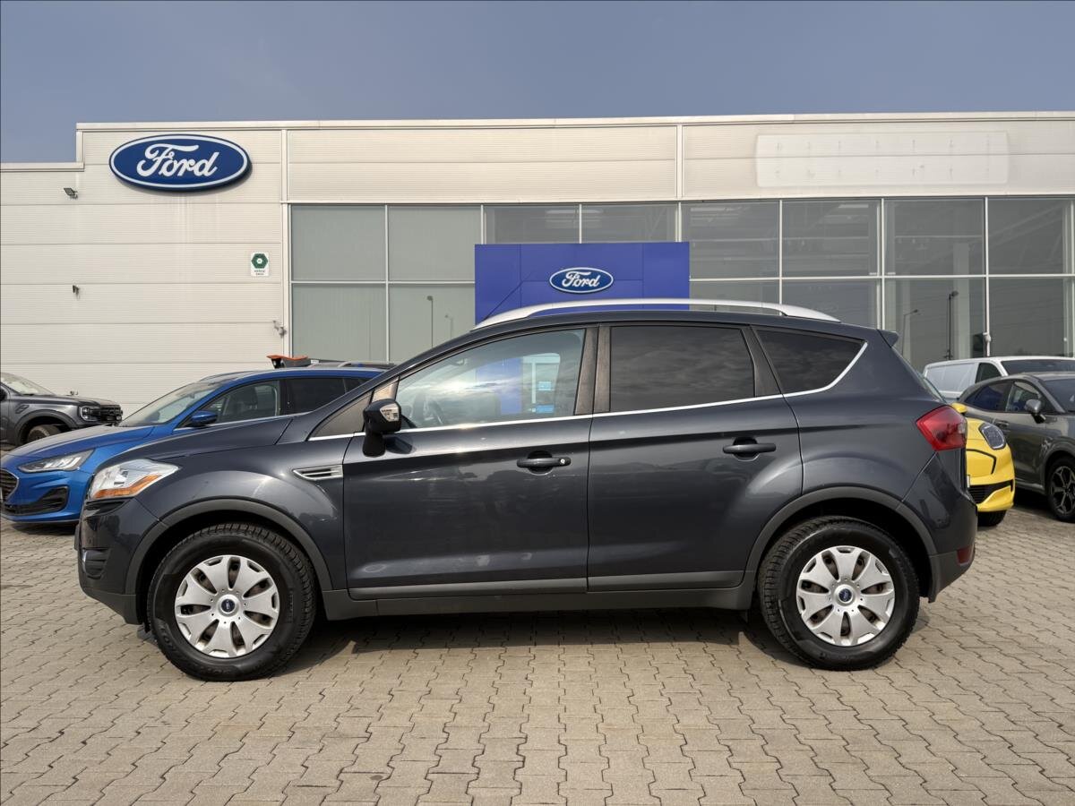 Ford Kuga SUV / Terénní 2,0 l 100 kw