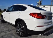 BMW X4 Sedan 2,0 l 140 kw