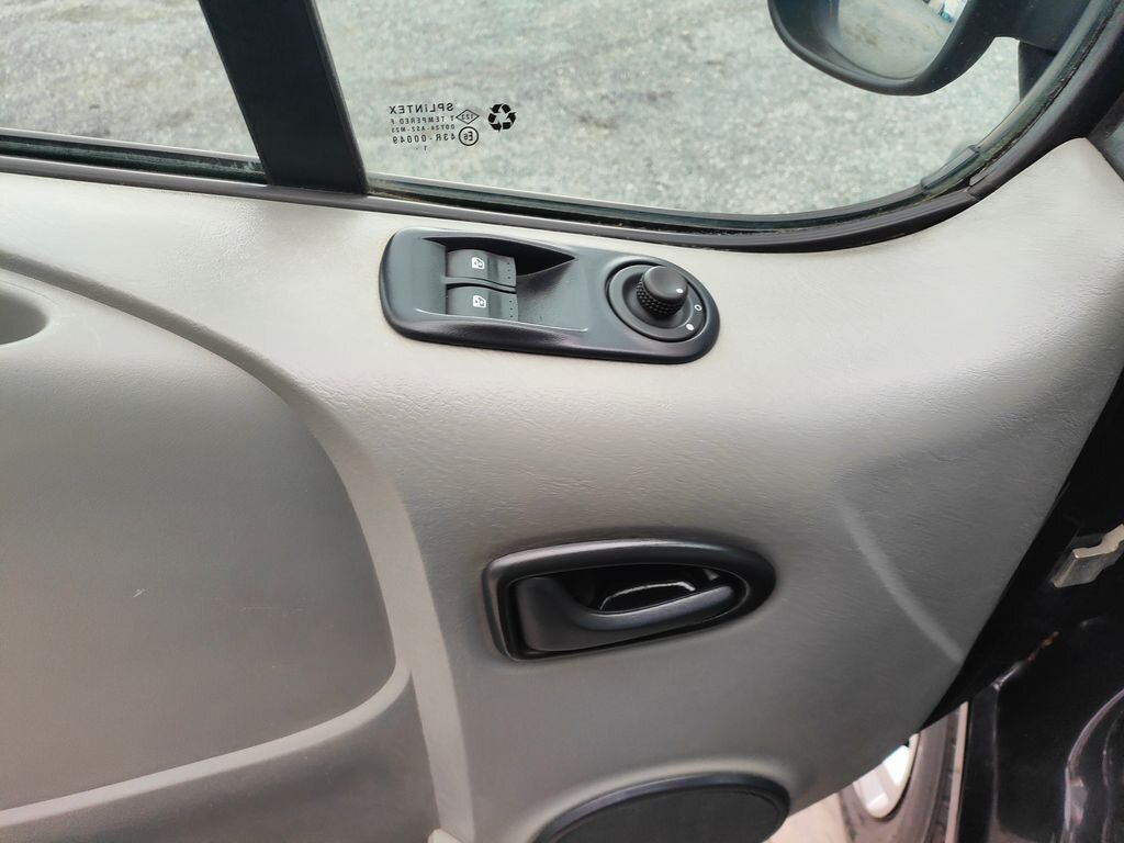 Renault Trafic Skříň 2,0 l 66 kw