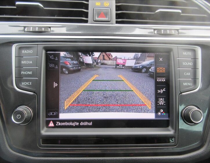 Volkswagen Tiguan SUV / Terénní 2,0 l 110 kw