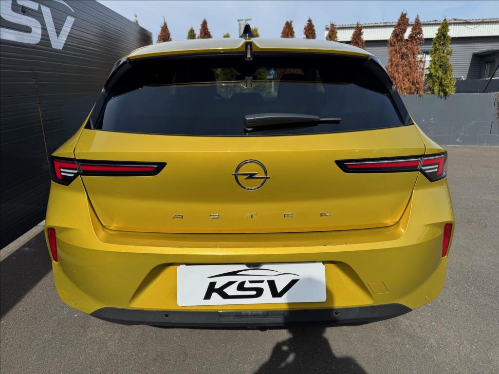 Opel Astra Hatchback 1,2 l 81 kw