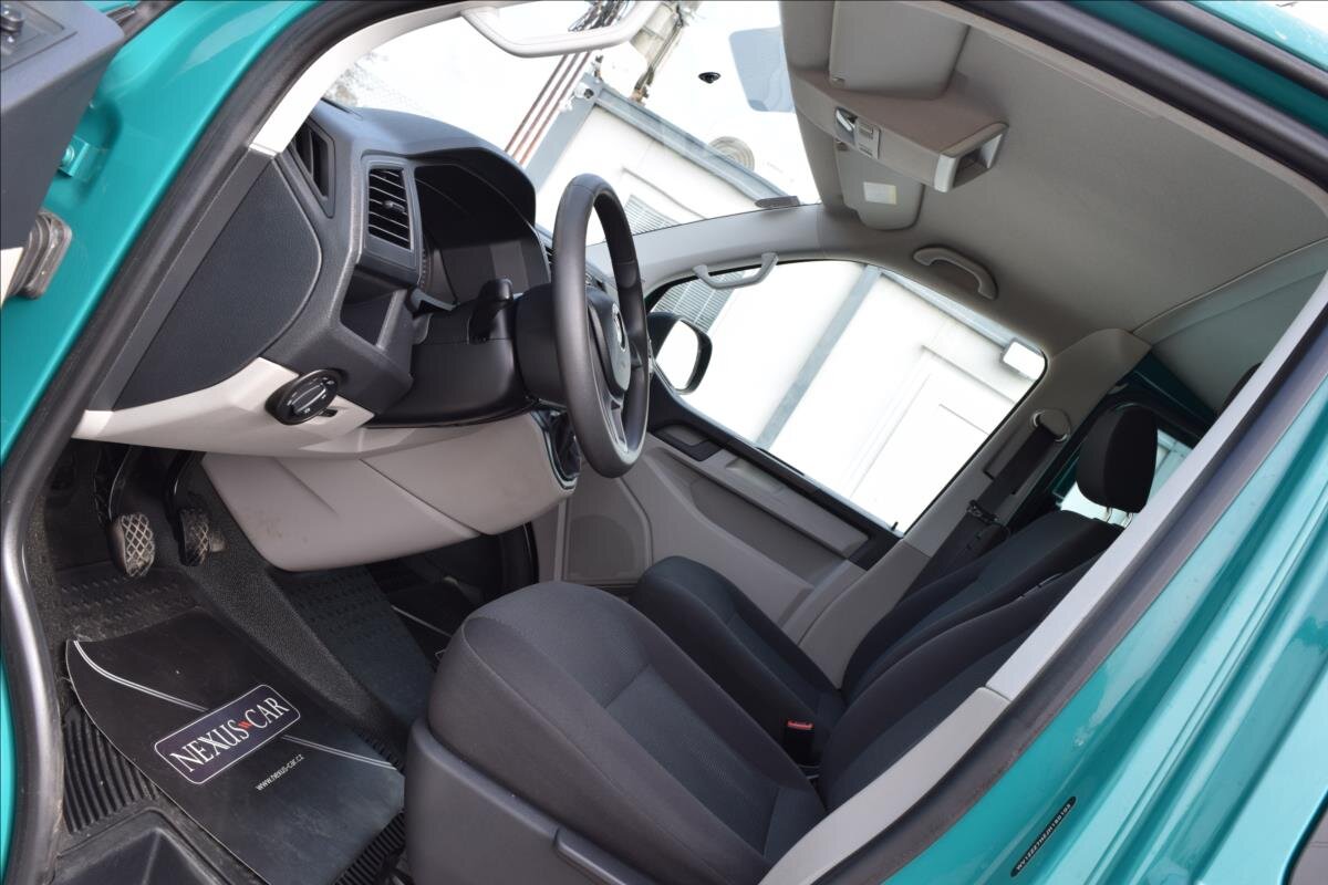 Volkswagen Transporter Kombi 2,0 l 110 kw