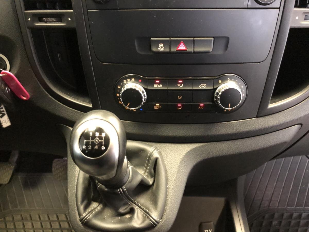 Mercedes-Benz Vito VAN-Minibus 2,1 l 100 kw