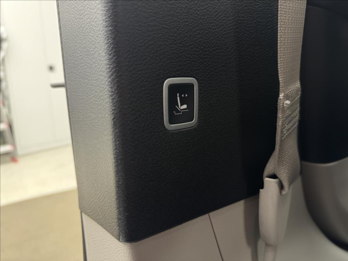 Chrysler Pacifica MPV 3,6 l 214 kw