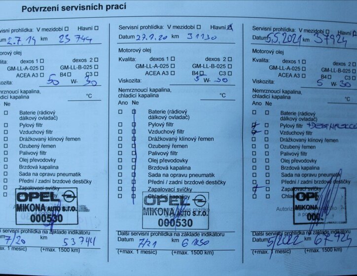 Opel Mokka SUV / Terénní 1,6 l 85 kw