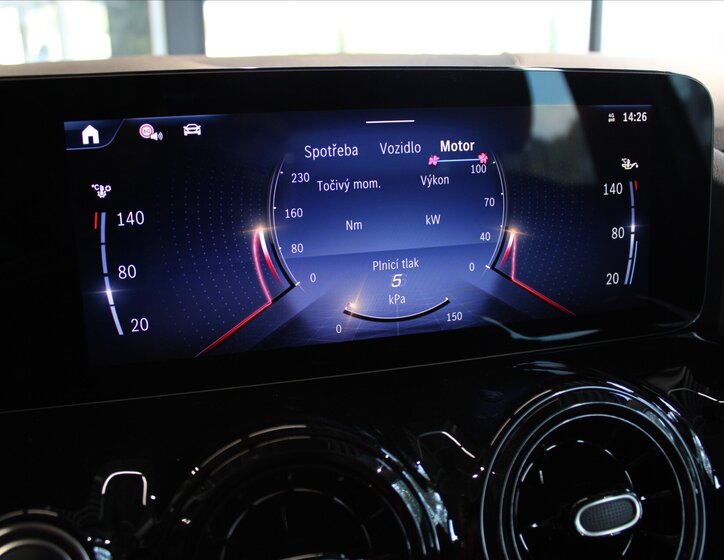 Mercedes-Benz Třídy B Hatchback 1,3 l 100 kw